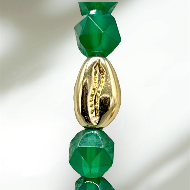 Green Agate and Shell Charm Bracelet
