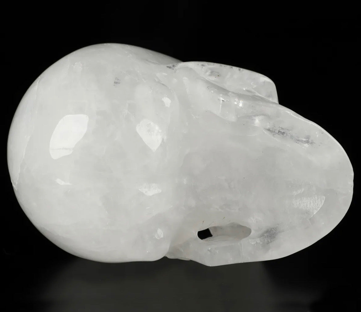 Large Quartz gemstone Skull