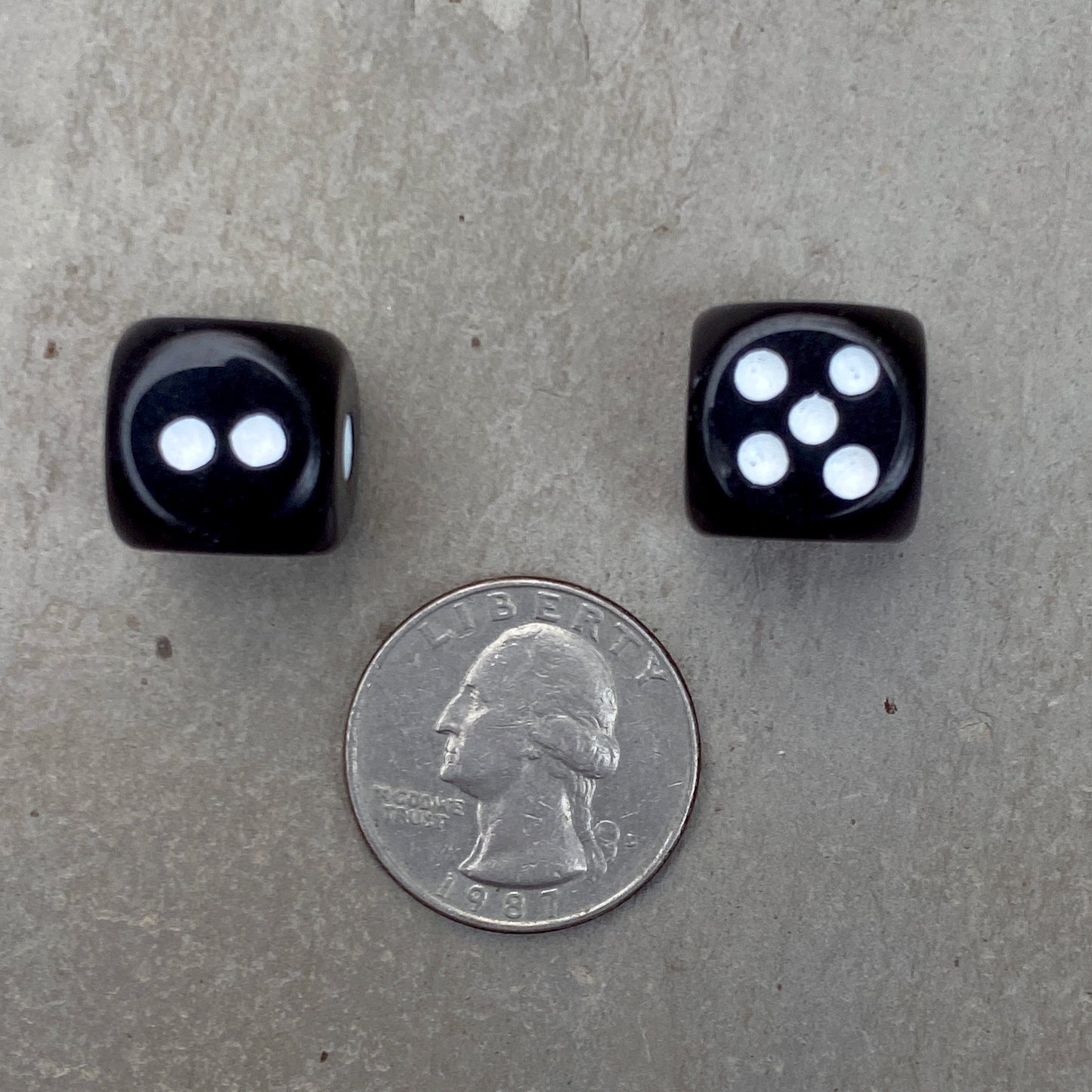 Gemstone Carved Playing Dice