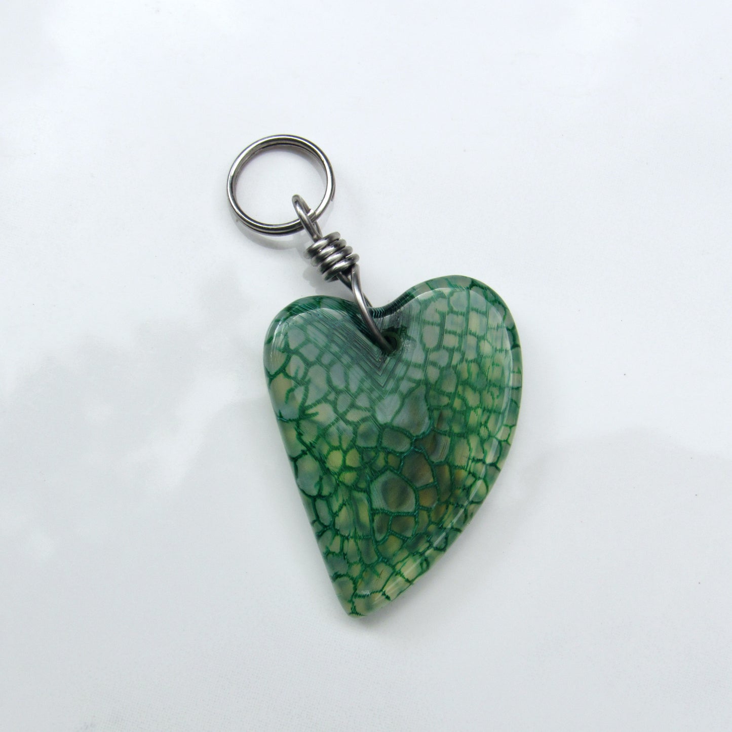 Dragon’s Vein Gemstone Heart Pet Collar Charm with Stainless Steel wire