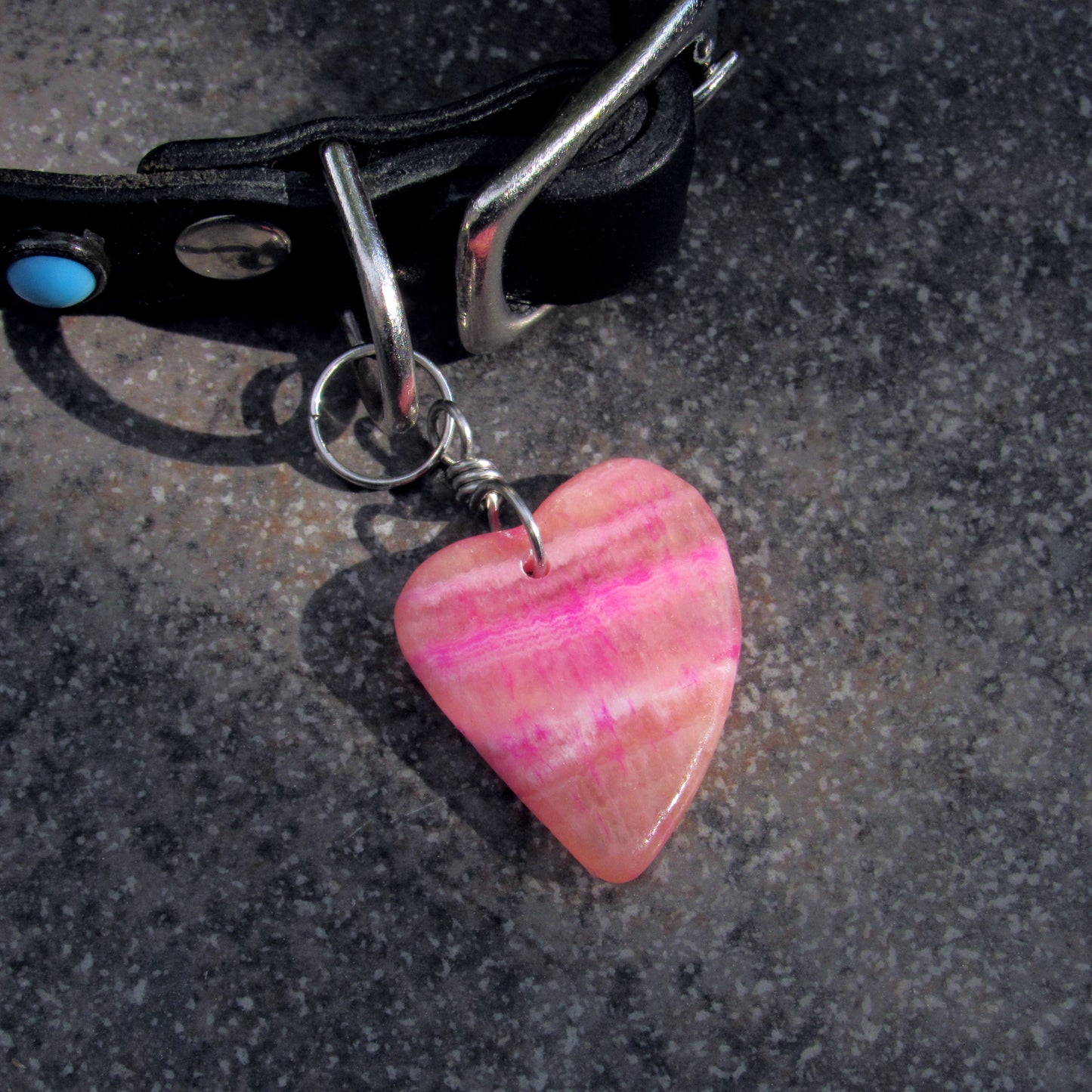 Dragon’s Vein Gemstone Heart Pet Collar Charm with Stainless Steel wire