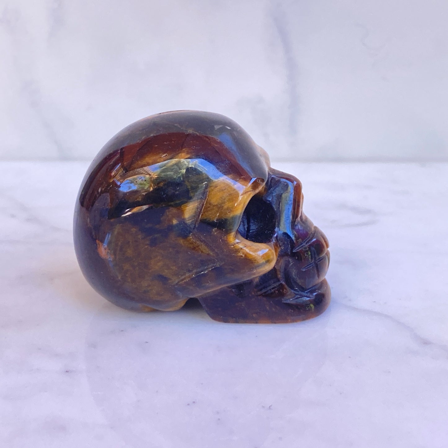 Natural Tiger Eye, Obsidian, Aventurine or White Turquoise gemstone Skull
