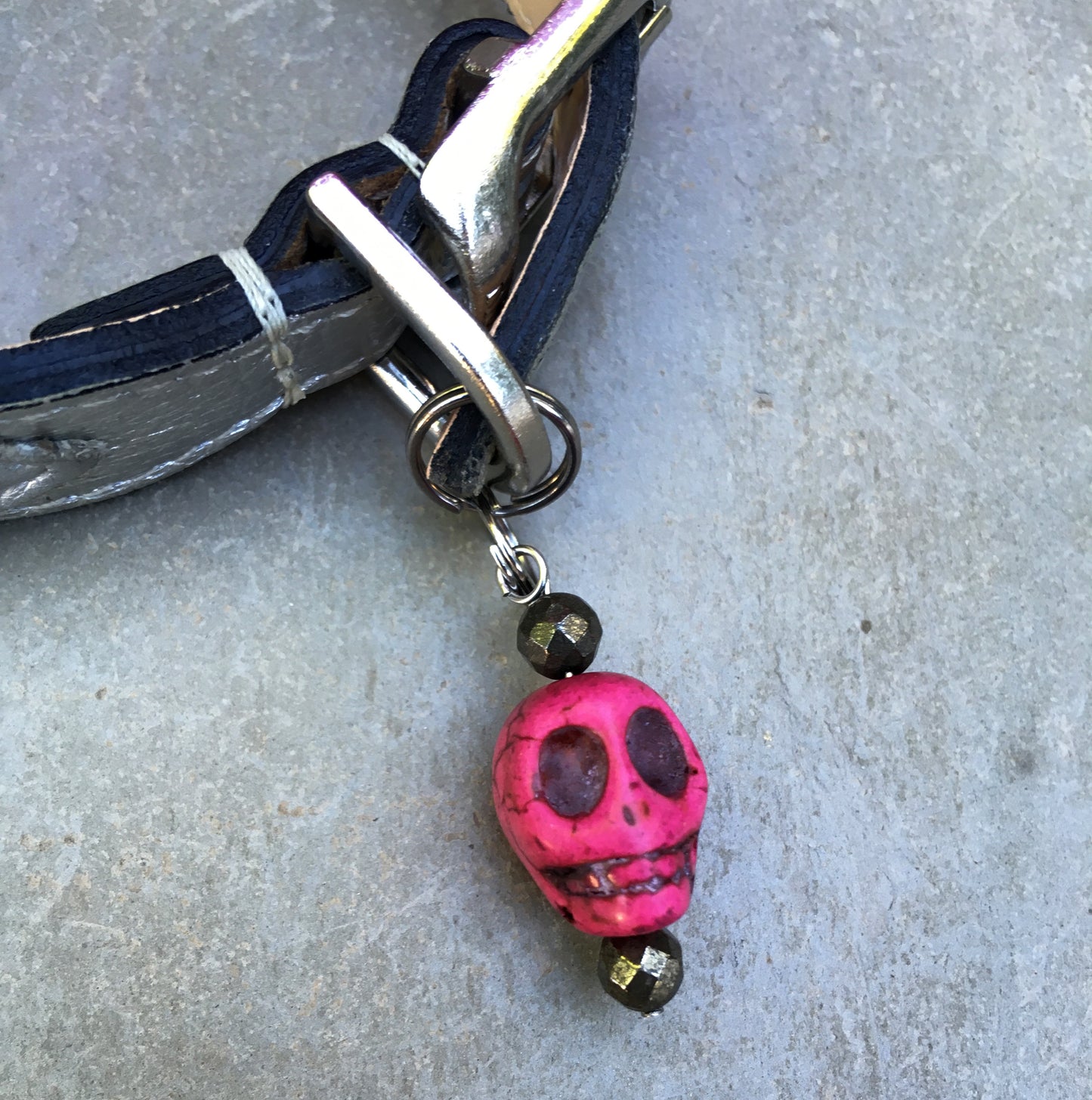 Pet Charm Carved Howlite Gemstone Skull