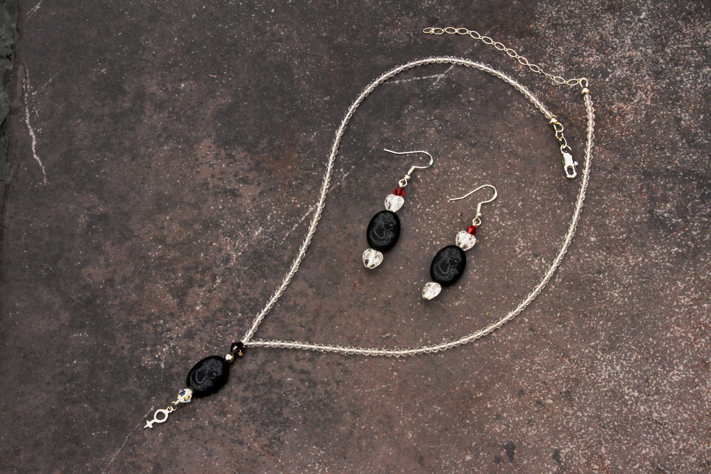 Women's Small Onyx gemstone Cameo and Sterling Silver Venus Charm