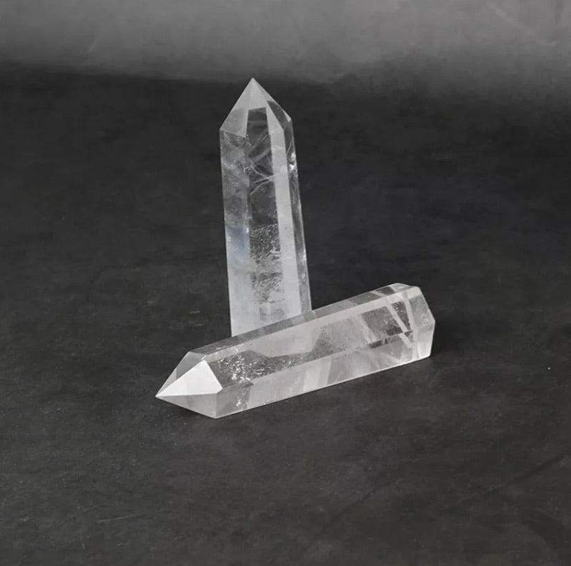 Natural Clear Quartz Crystal Gemstone Point Wand Rock Stone