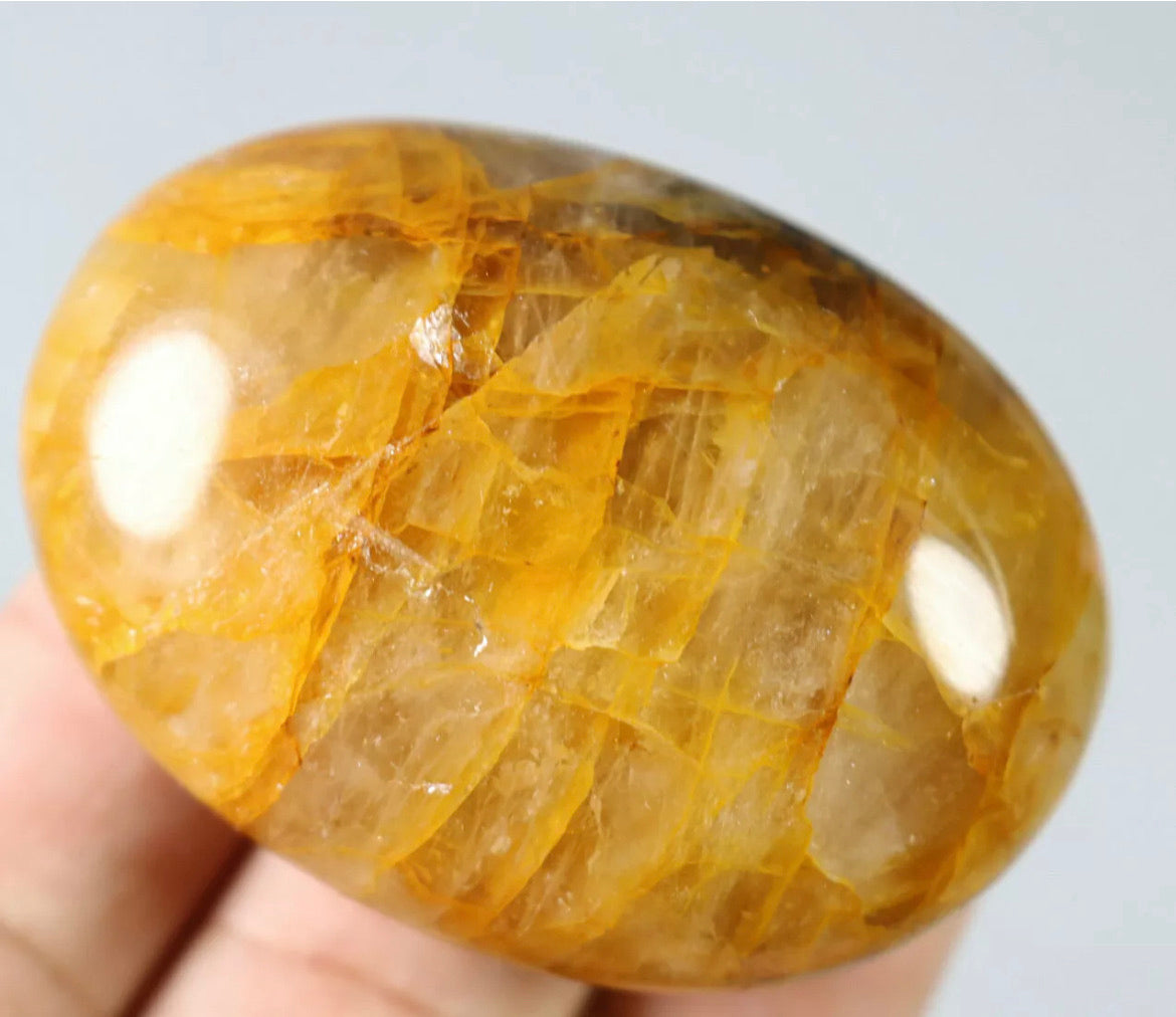 NATURAL Yellow FIRE QUARTZ Hematoid Palm Stone -Madagascar