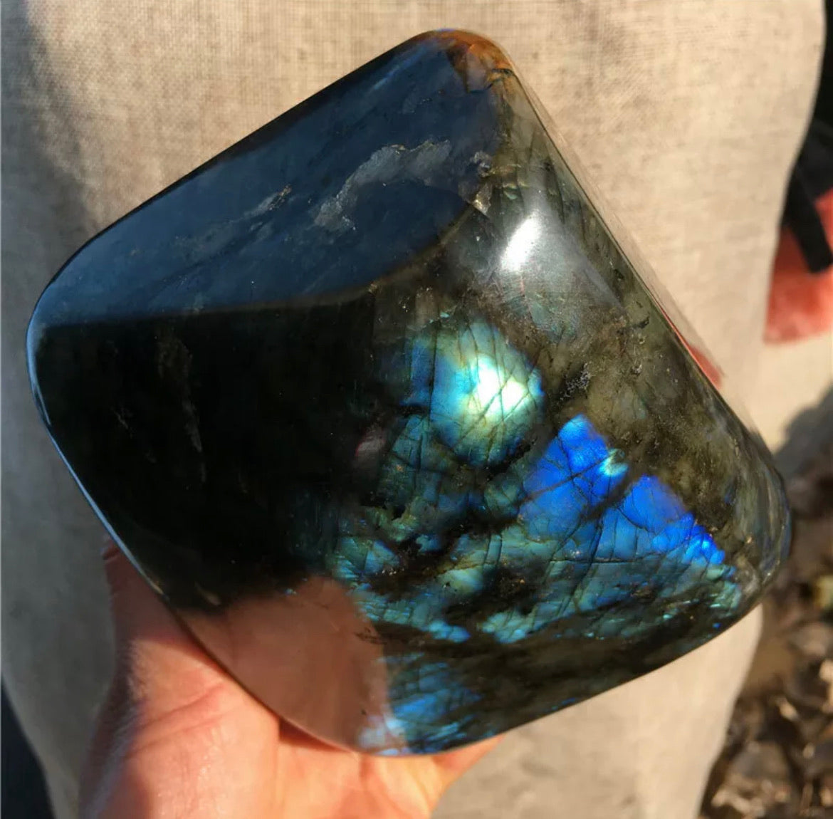 Natural labradorite gemstone quartz mineral crystal spectrolite