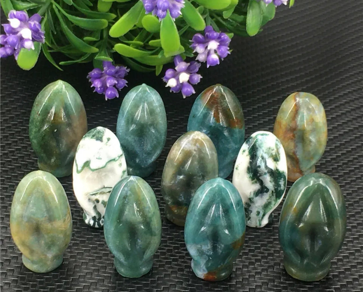 Moss Agate Vagina Figurine