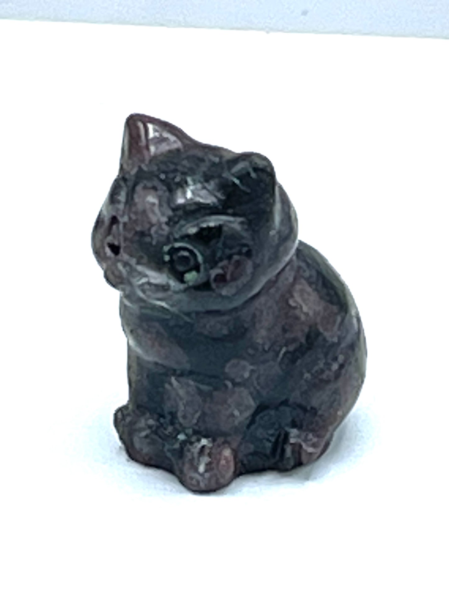 Garnet gemstone carved kitty