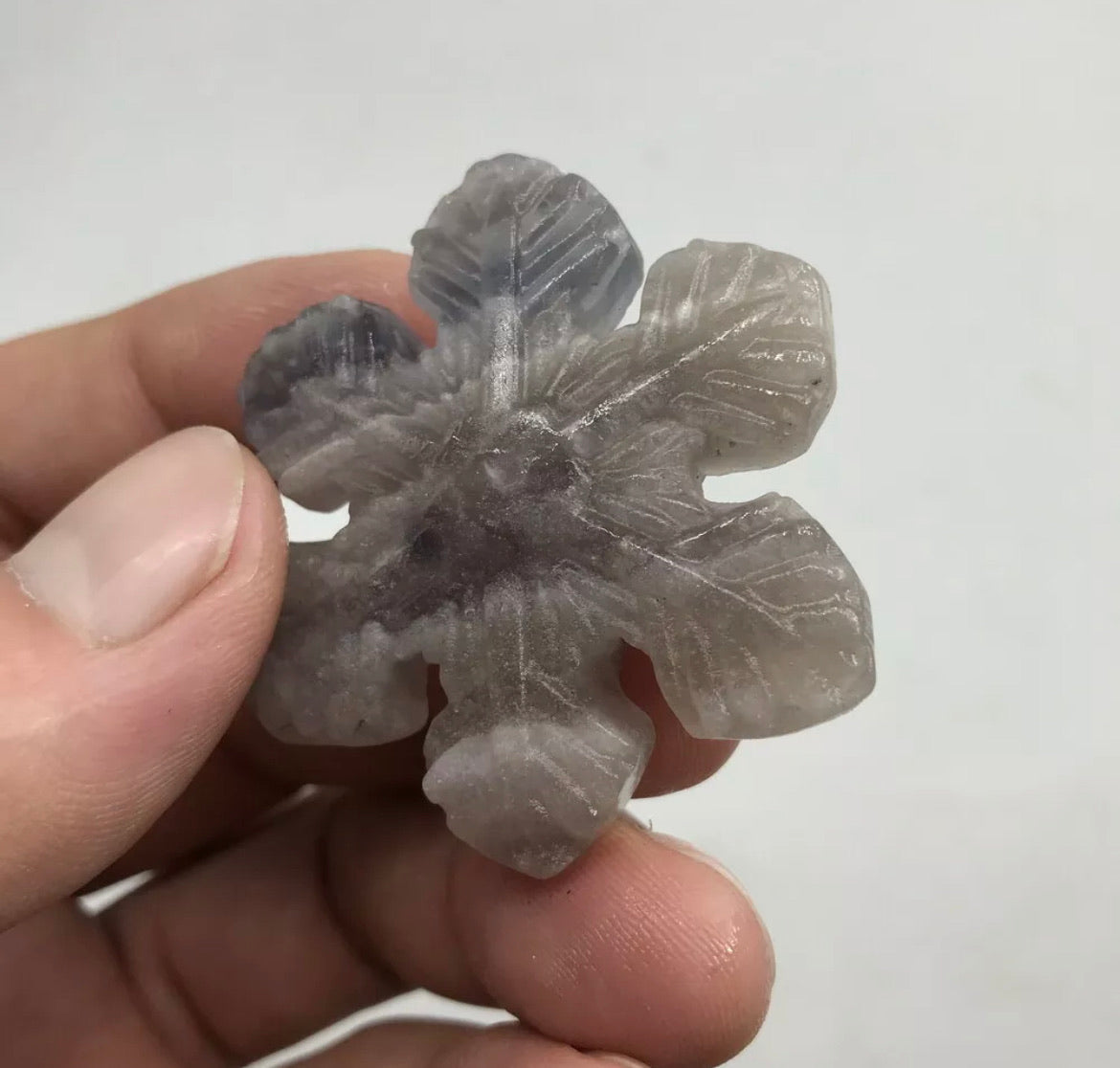 Natural fluorite crysyal hand-carved snowflake