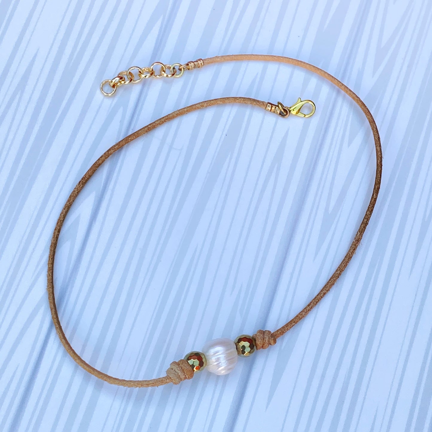 Genuine Pearl Leather Necklace