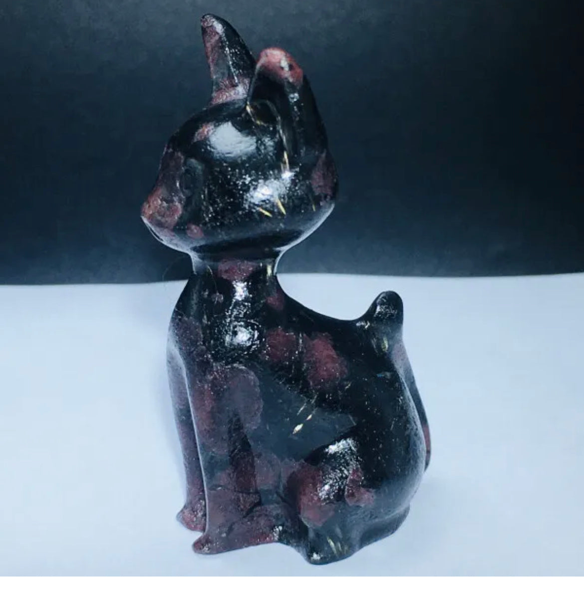 Garnet gemstone carved kitty