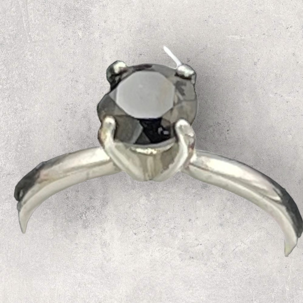 Sterling silver Black Spinel gemstone Ring