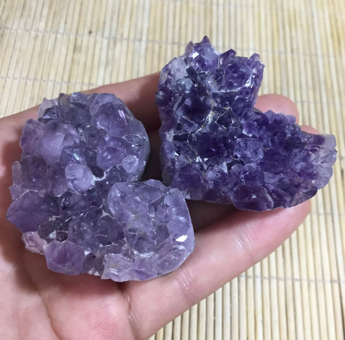 Natural Amethyst heart-shaped  gem quartz cluster crystal Mineral specimens