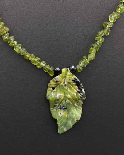 Chrysoprase gemstone carved Leaf with Peridot gemstone Beaded Necklace