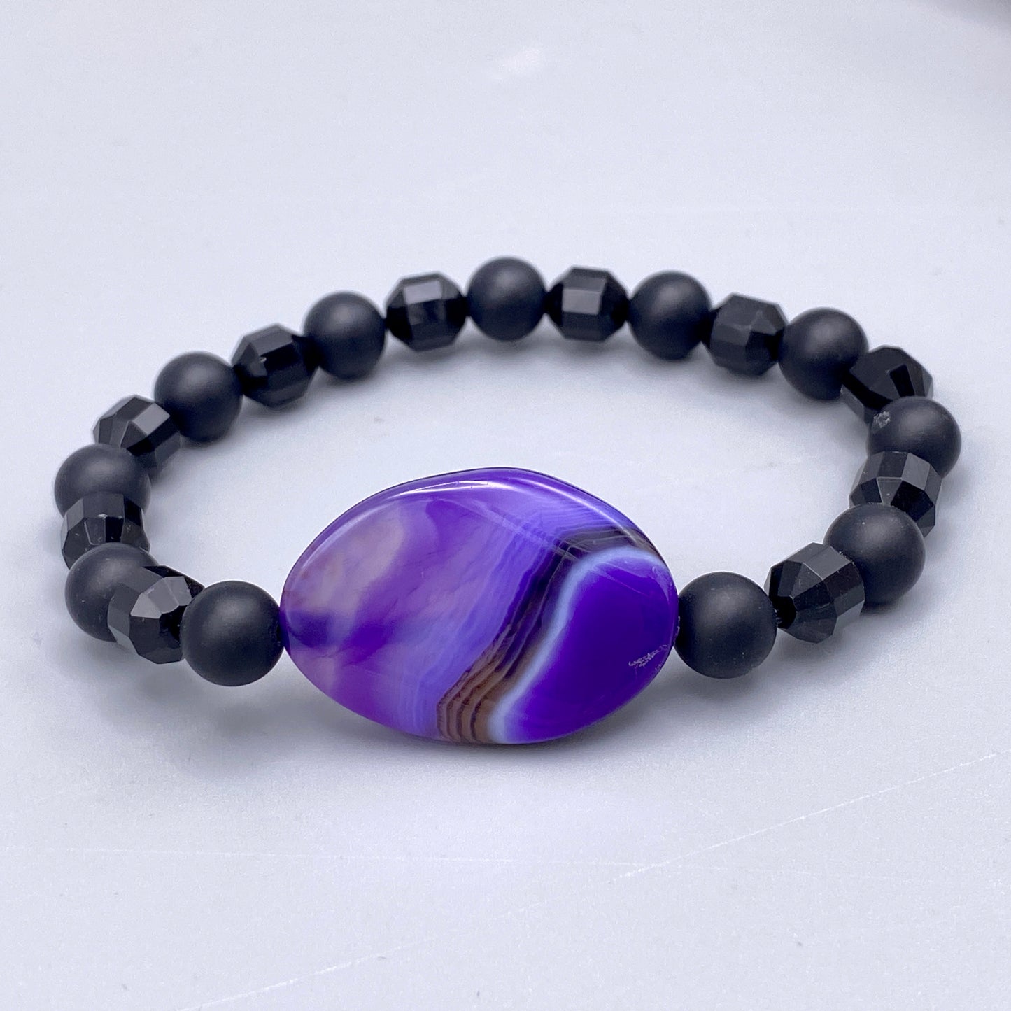 Purple Agate and Onyx Gemstone Bracelet