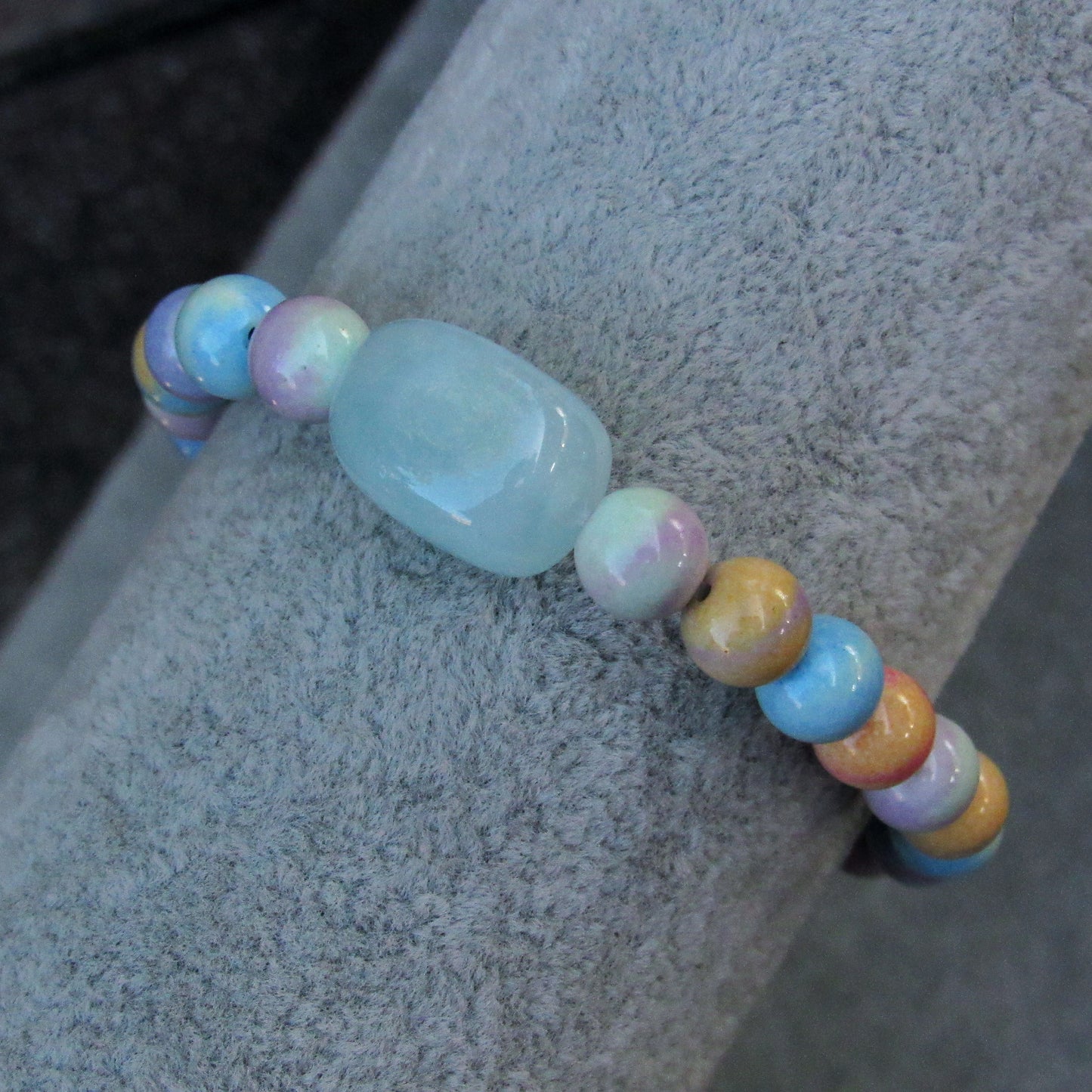 Alashan Agate and Aquamarine gemstone Bracelet