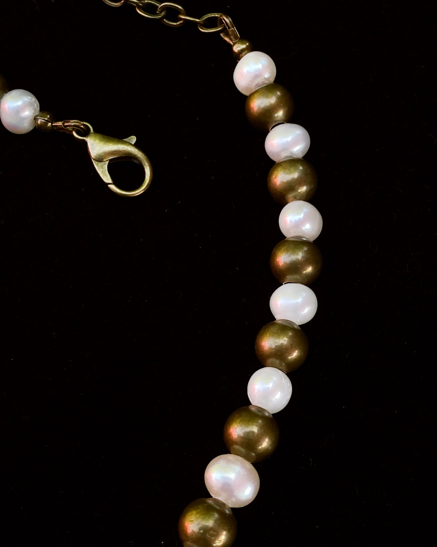 Pearl and Brass with Shell Pendant Necklace