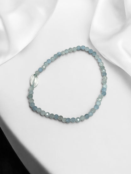 Dainty Aquamarine Beaded Stretch Bracelet