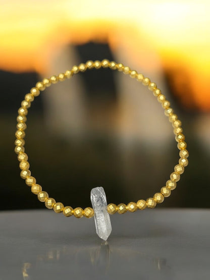 Dainty Gold Hematite and Quartz Beaded Stretch Bracelet