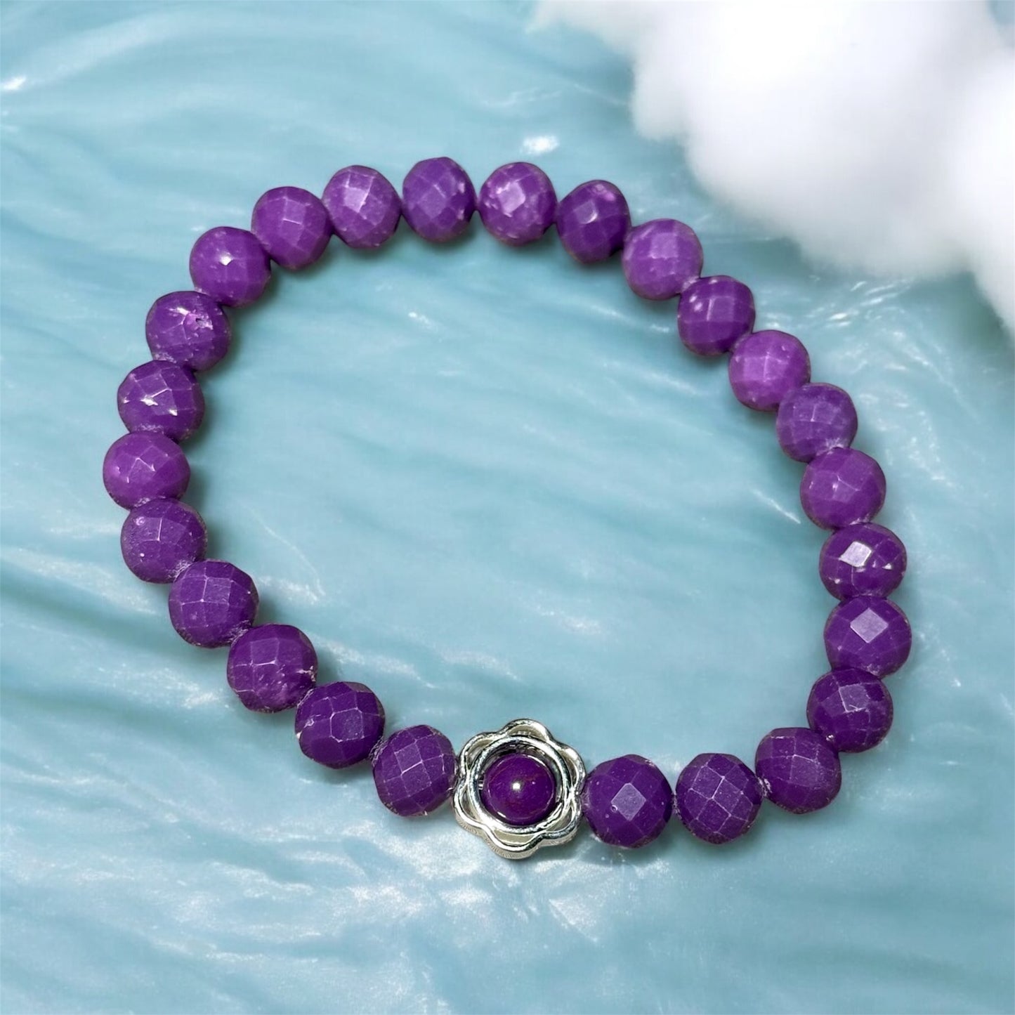 Phosphosiderite and Flower Beaded Bracelet