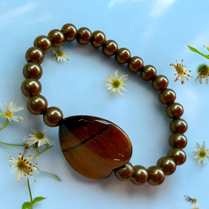 Tiger’s Eye Heart and Brass Beaded Bracelet