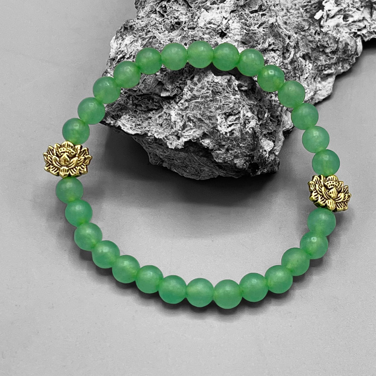 Green Agate and Lotus Bracelet