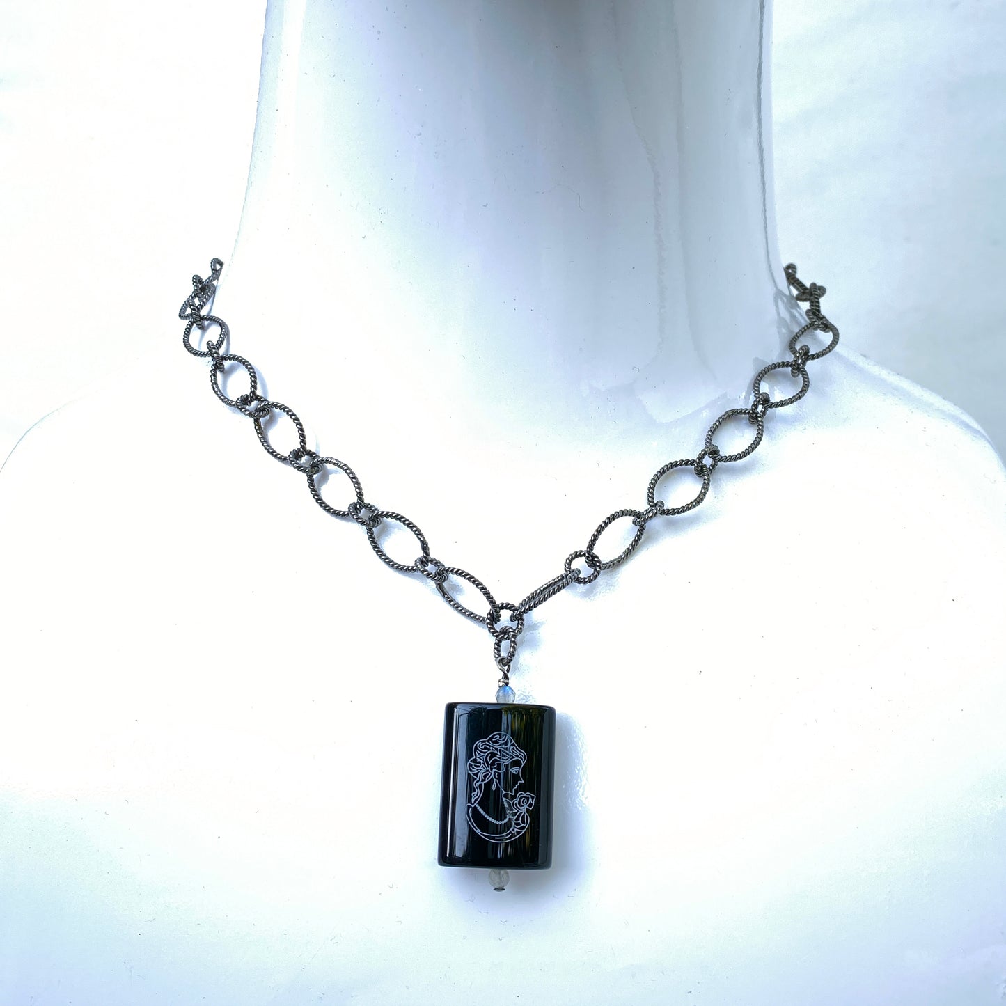 Oxidized Sterling Silver Chain with painted Onyx Cameo with Labradorite Gemstone Pendant necklace