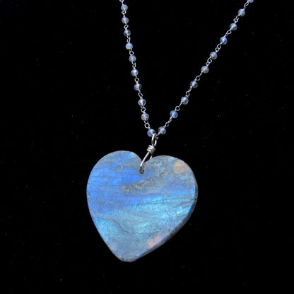 Labradorite Heart gemstone Pendant on labradorite and Silver Chain