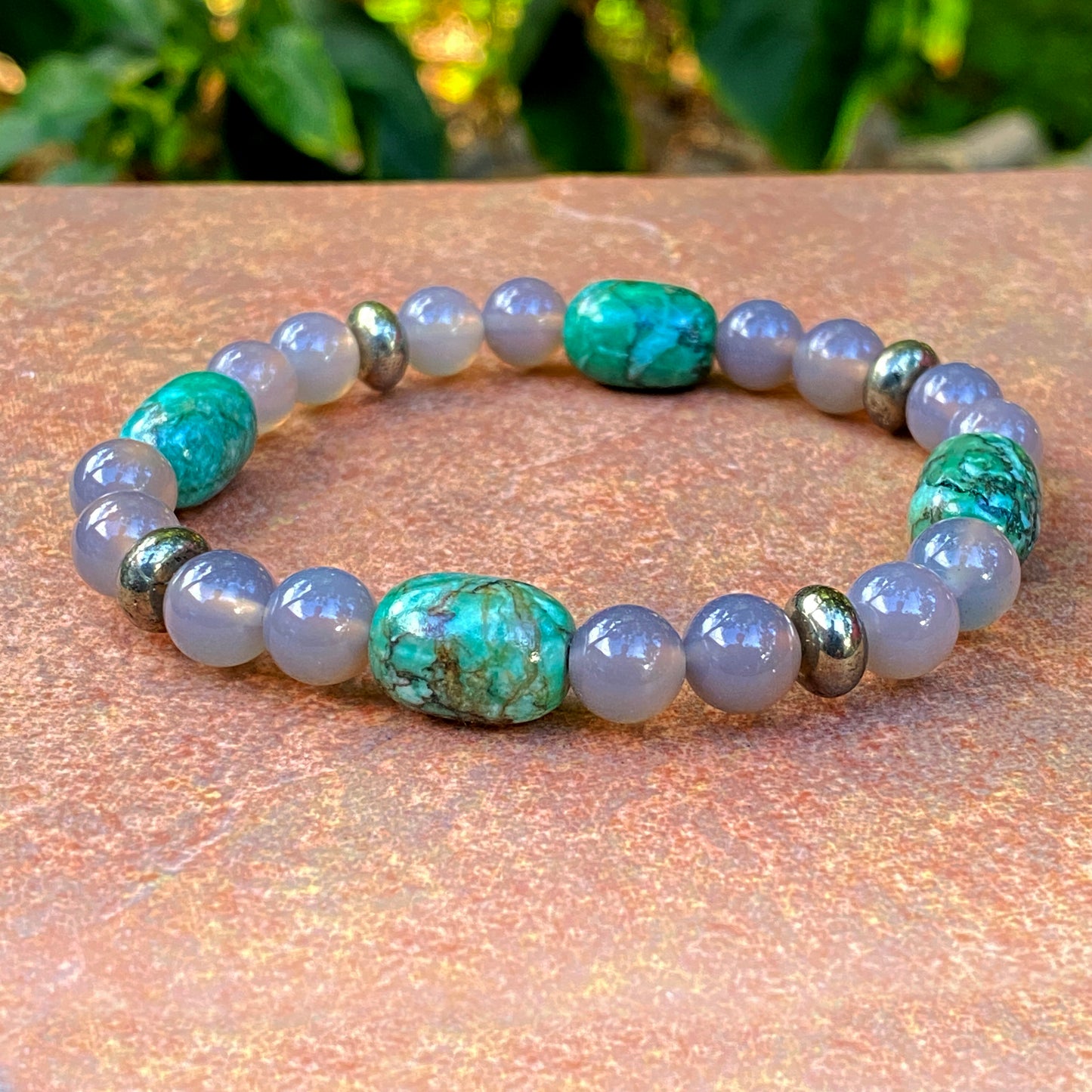 Gray Agate, Pyrite and Chrysoprase Gemstone stretch bracelet