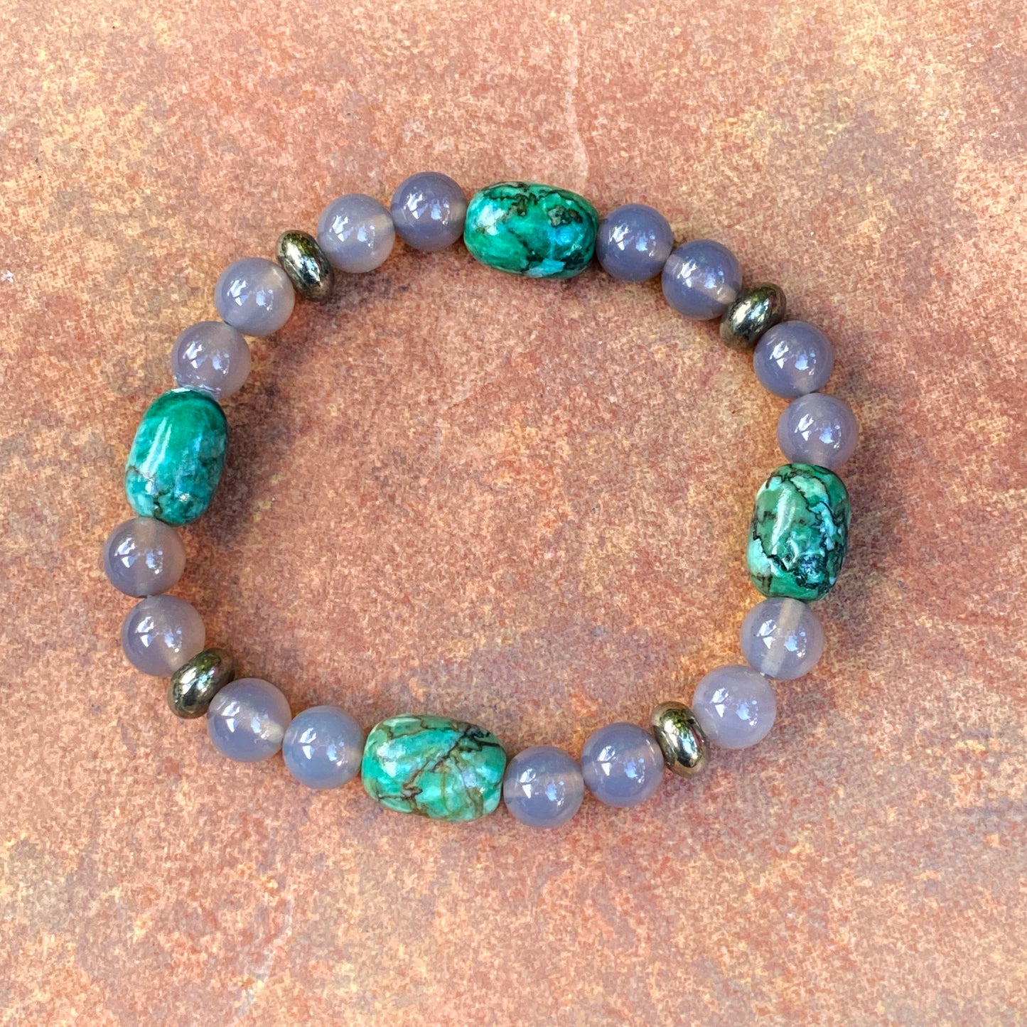 Gray Agate, Pyrite and Chrysoprase Gemstone stretch bracelet