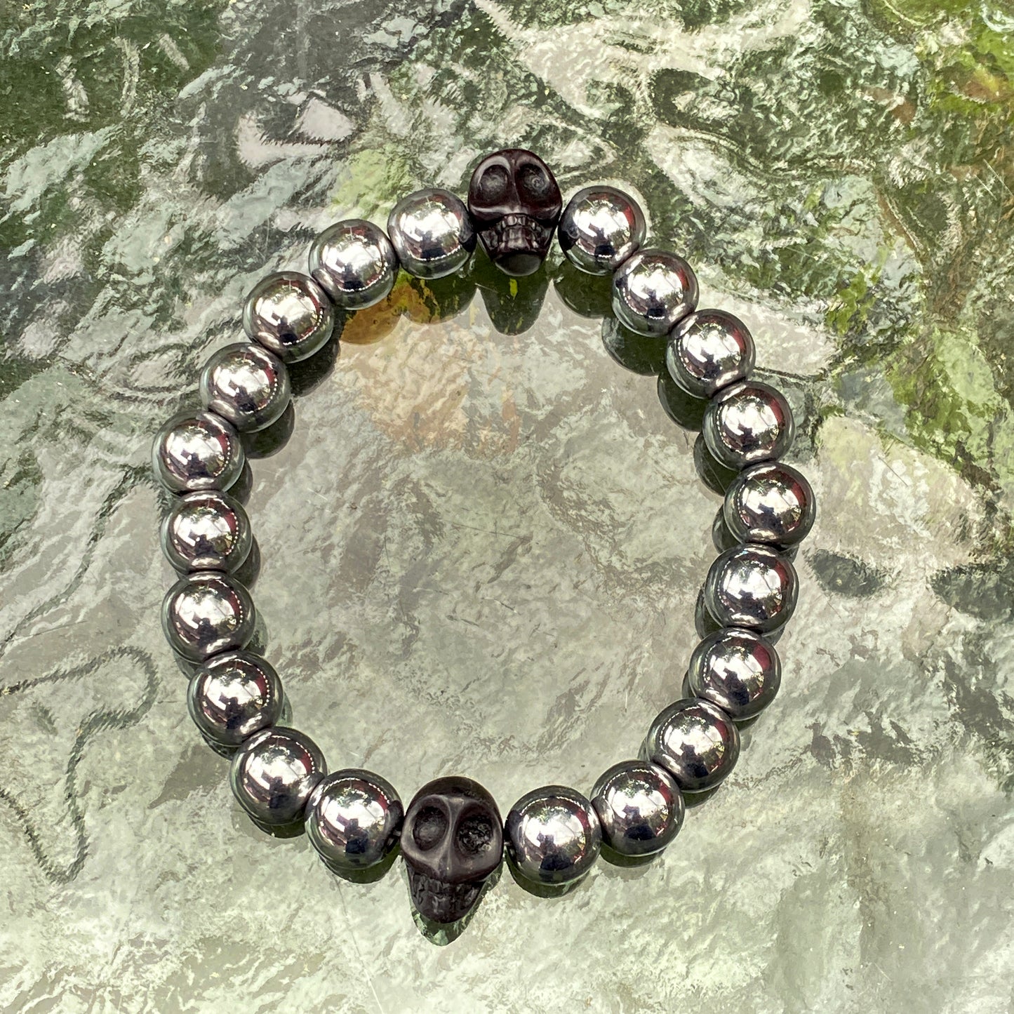 Men’s Silver hematite and Black Howlite Skull Gemstone Bracelet