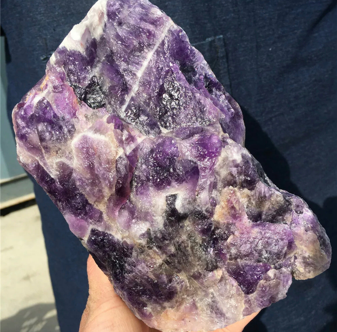 Natural Dreamy Amethyst Raw Stone