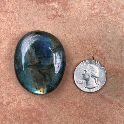 Flashy Beautiful Labradorite Gemstone Palm Stones