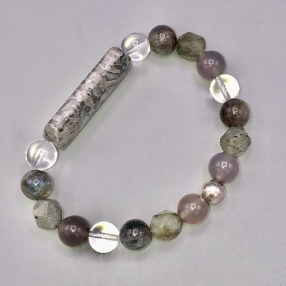 Chinese Crazy Lace Agate Gemstone, Grey Agate, Labradorite, Clear Quartz and Sterling Silver Stretch Bracelet