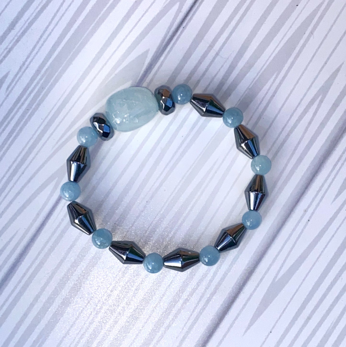 Aquamarine and Hematite gemstone stretch Bracelet