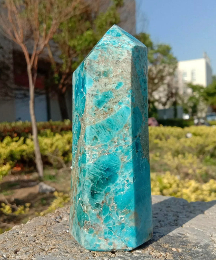 Natural Apatite gemstone Tower point Obelisk