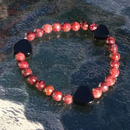 Women’s Fire Agate and Onyx Gemstone Heart