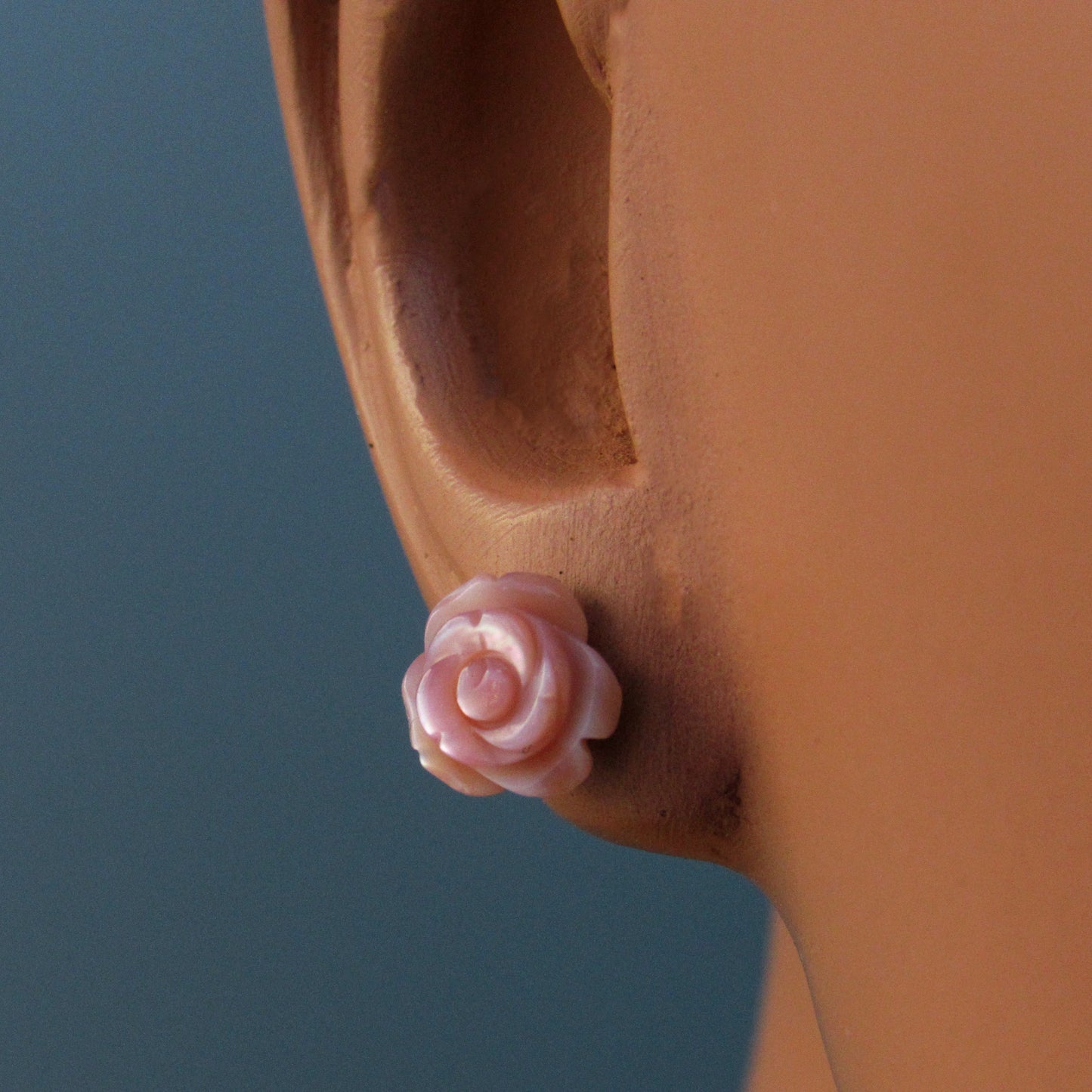 Mother of Pearl Flower Stud Earrings