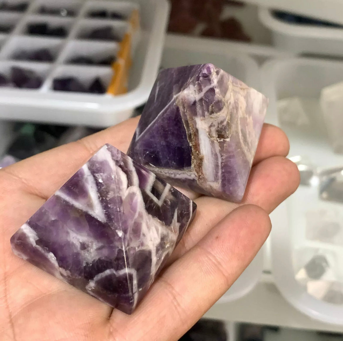 Natural Amethyst gemstone Pyramid Crystal