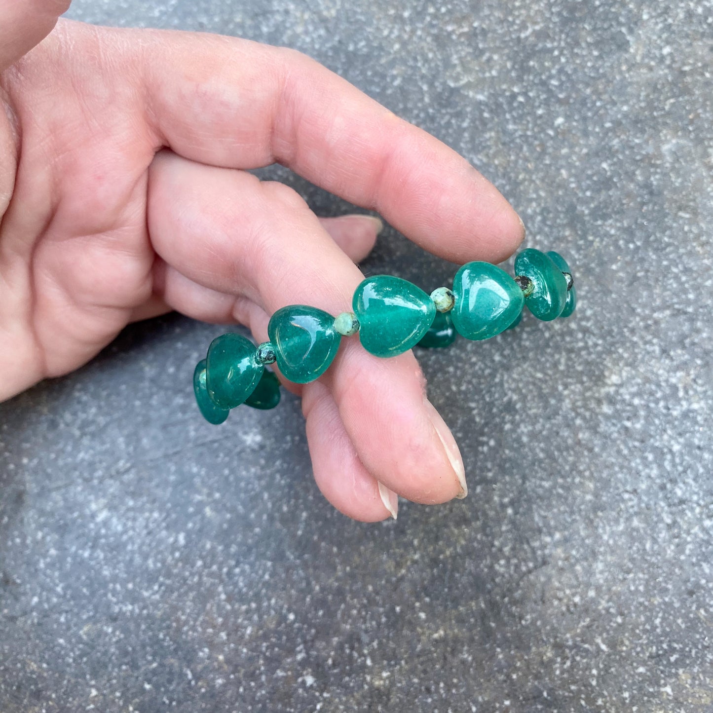 Green Onyx Hearts and Turquoise Stretch Bracelet