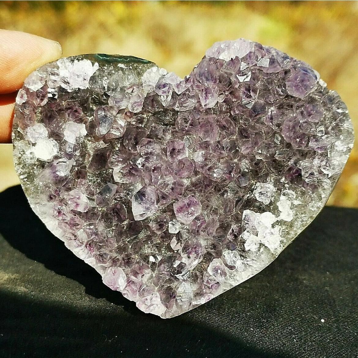 Uruguayan Amethyst gemstone Geode Clusters