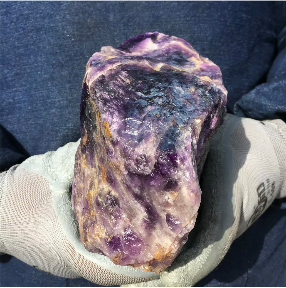 Natural Dreamy Amethyst Quartz Crystal rough Specimen