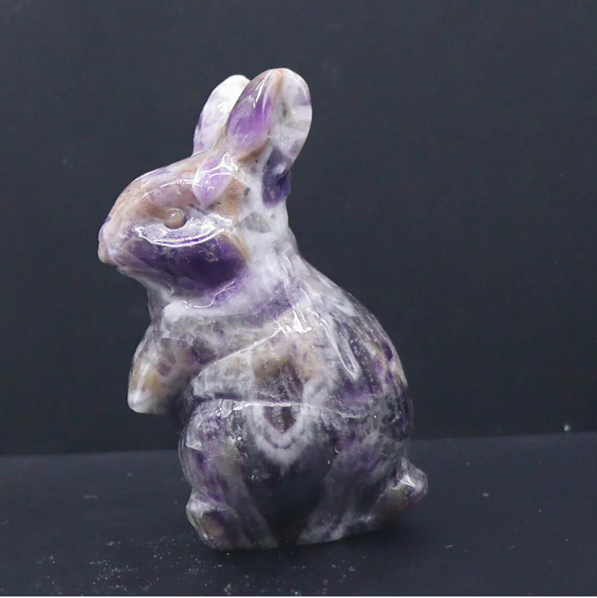 Natural amethyst gemstone bunny rabbit crystal figurine