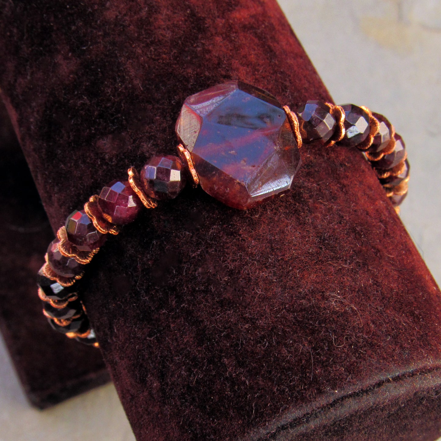 Women's Garnet gemstone and Copper Bracelet