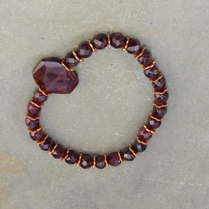 Women's Garnet gemstone and Copper Bracelet