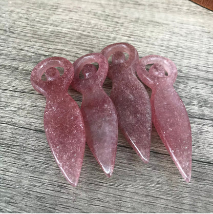 Natural Strawberry Quartz Goddess Totem