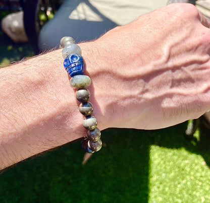 Men’s pyrite, labradorite, and lapis lazuli skull stretch bracelet