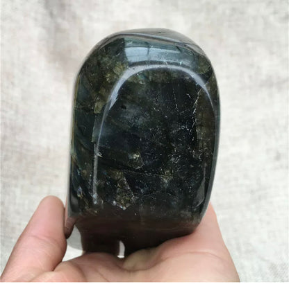 Natural Labradorite gemstone Spectrolite