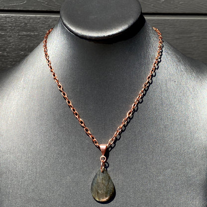 Labradorite gemstone and Copper chain necklace